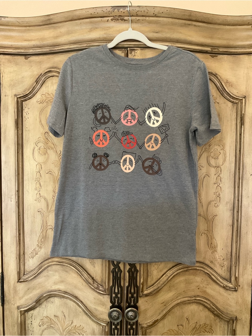 Cat & Jack Gray XXL Tee Peace Sign Graphics